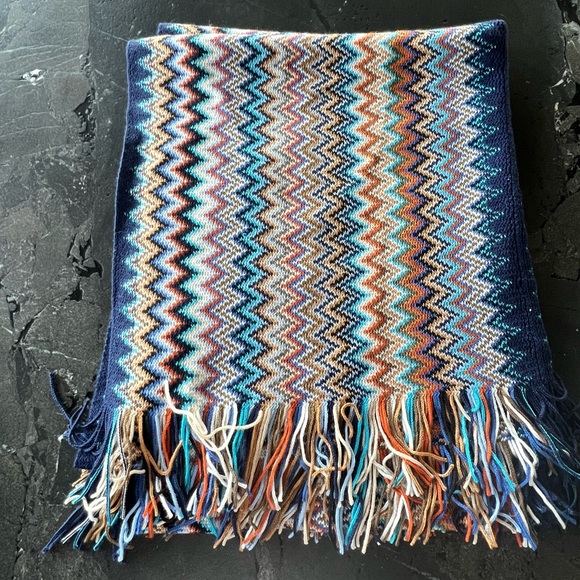 Missoni wool sweater poncho - Picture 9 of 10